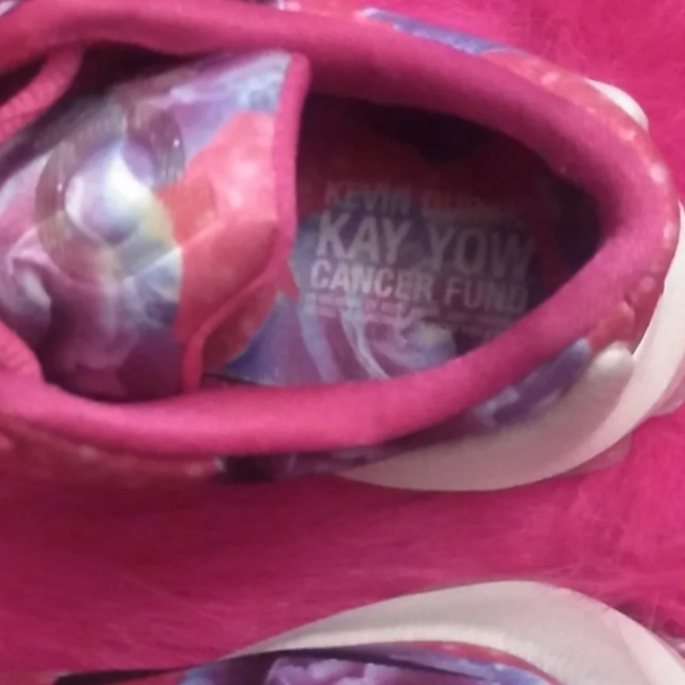 Kevin durant tennis shoes Aunt pearls